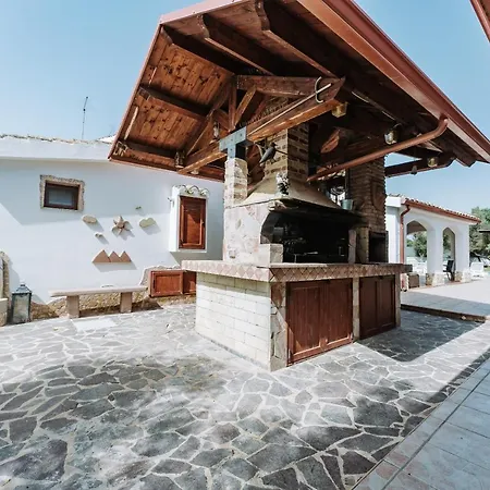Hollywood Con Piscina Quartu Sant'Elena